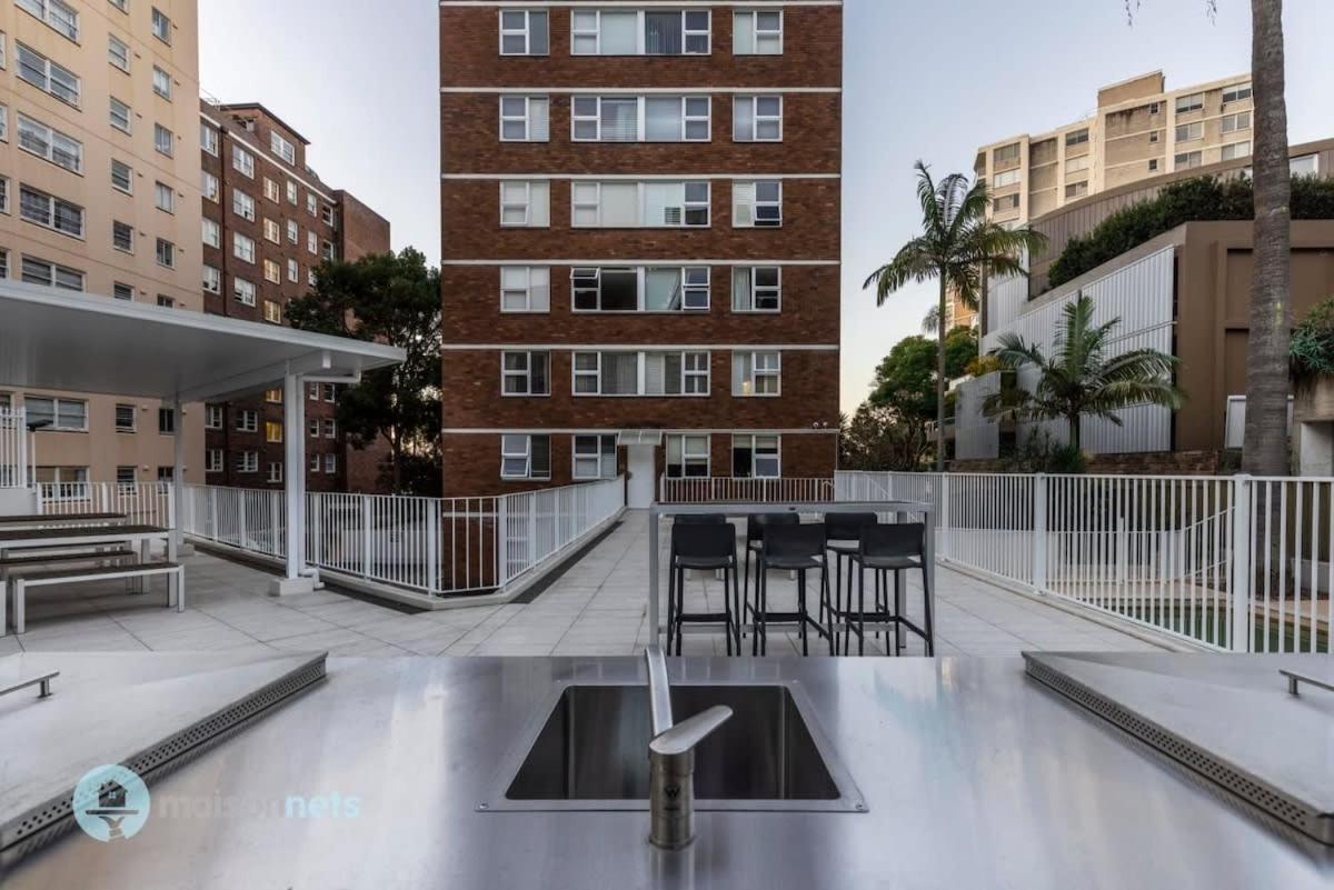 Studio Apt With Parking Balcony & Water Views Sydney Exterior foto